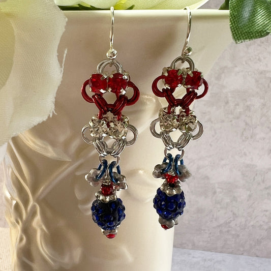 Heart Link Rhinestone Earrings - for July 4th - Chainmaille Rhinestone Project