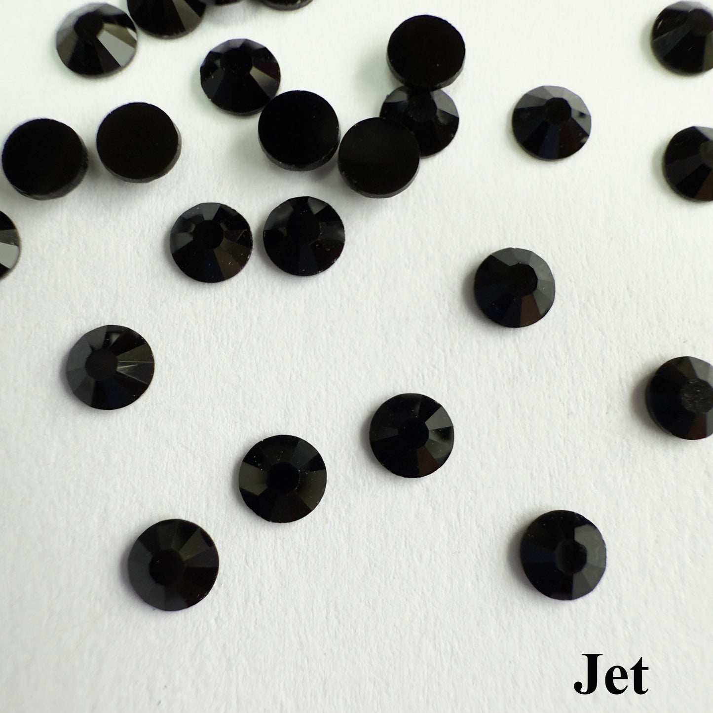 Set your own Preciosa Rose Montees 12ss (3-3.2mm) - 25 settings + 25 flat back crystals
