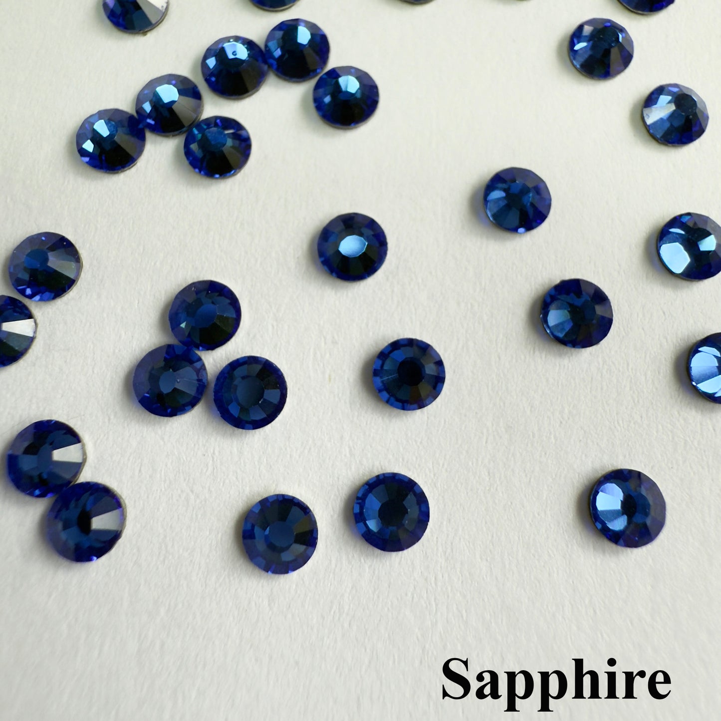 Set your own Preciosa Rose Montees 12ss (3-3.2mm) - 25 settings + 25 flat back crystals