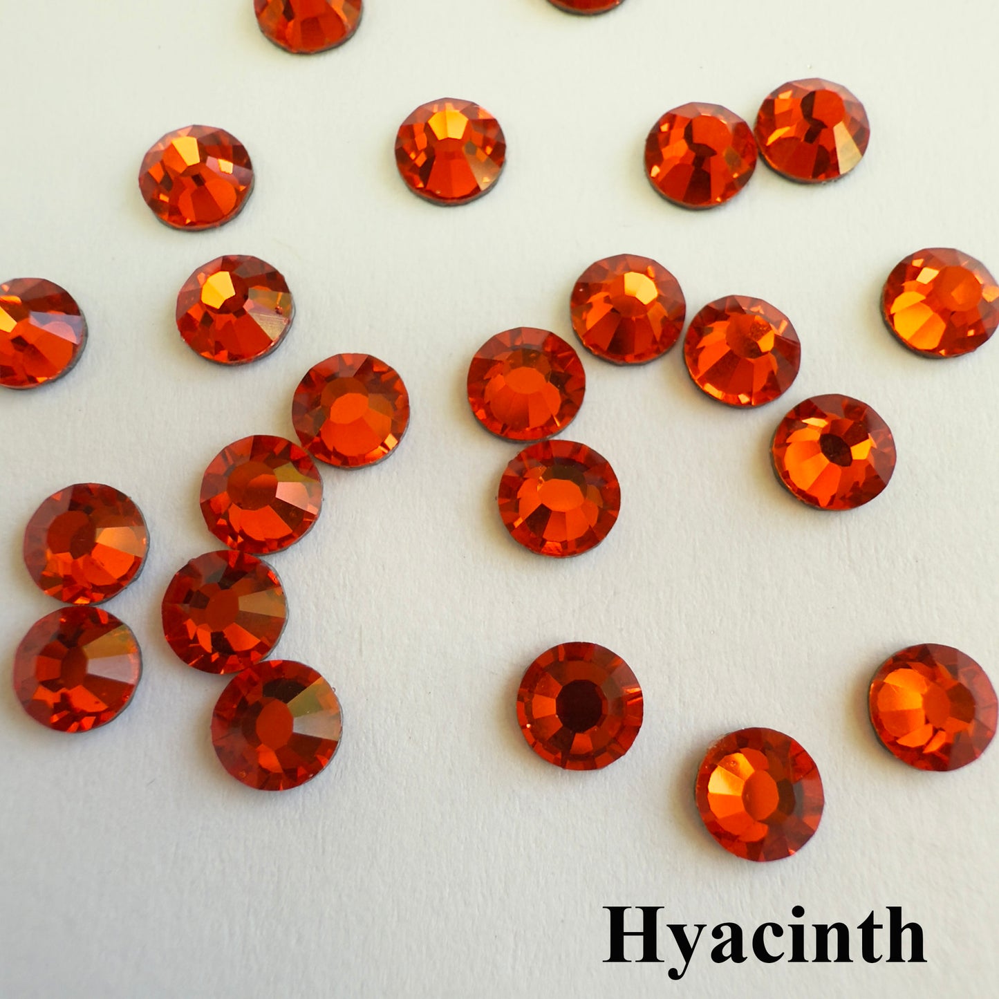 Set your own Preciosa Rose Montees 16ss (3.8-4mm) - Pkg of 25 settings + 25 flat back Preciosa Rhinestones
