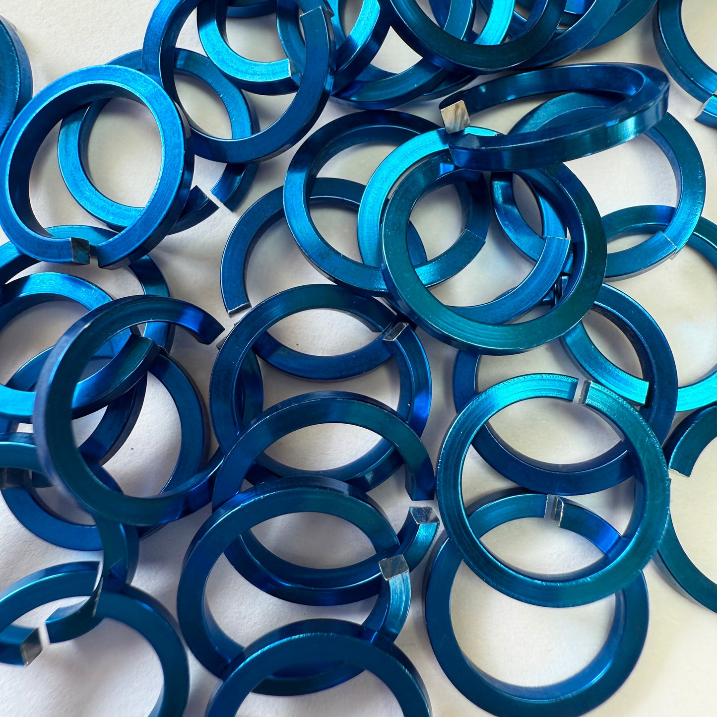Square 16g 3/8" Jump Rings (SWG)