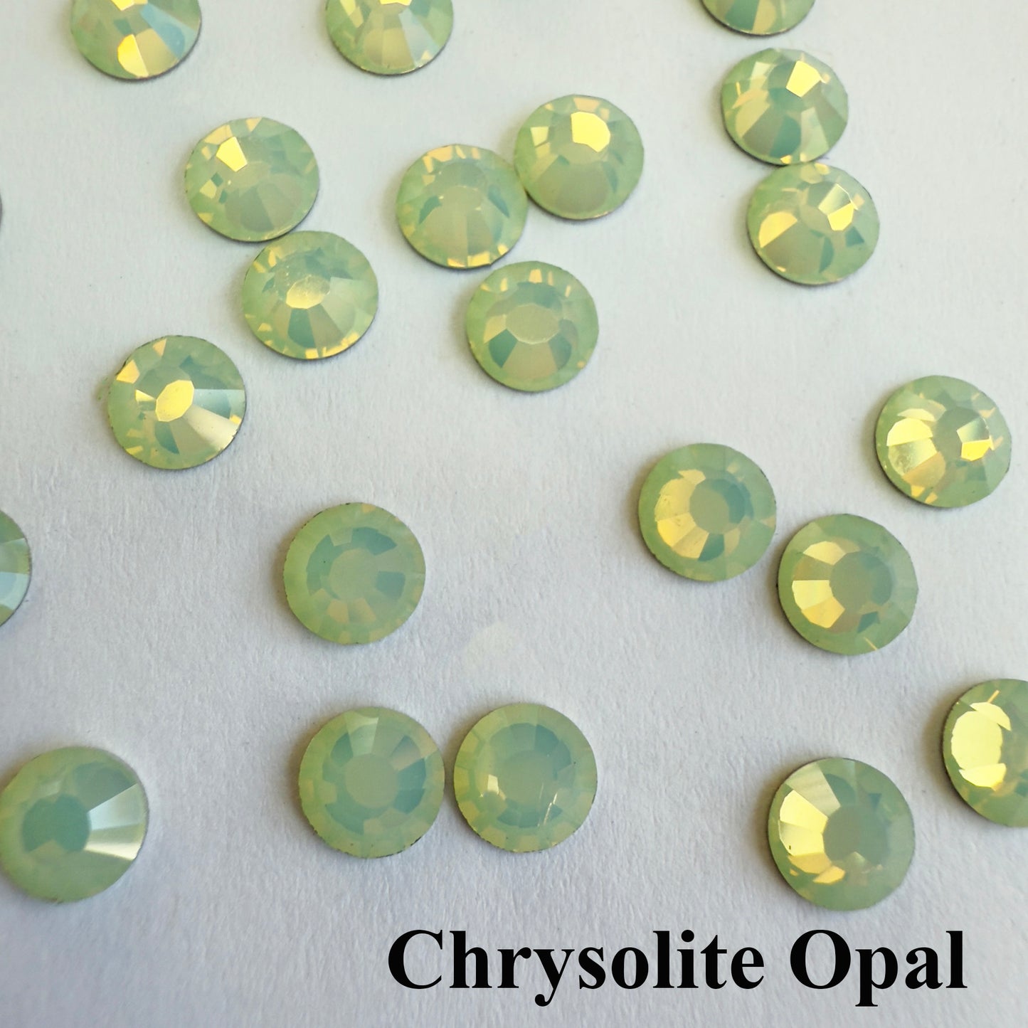 Set your own Preciosa Rose Montees 20ss (4.6-4.8mm) - Pkg of 25 settings & 25 flat back stones