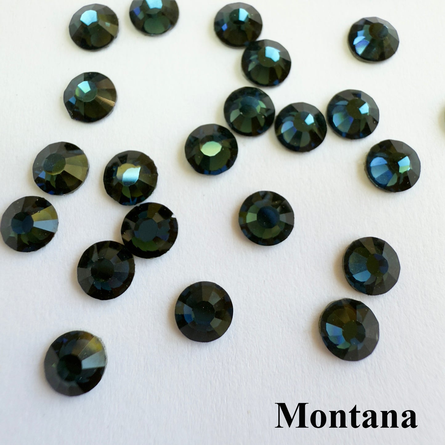 Set your own Preciosa Rose Montees 20ss (4.6-4.8mm) - Pkg of 25 settings & 25 flat back stones