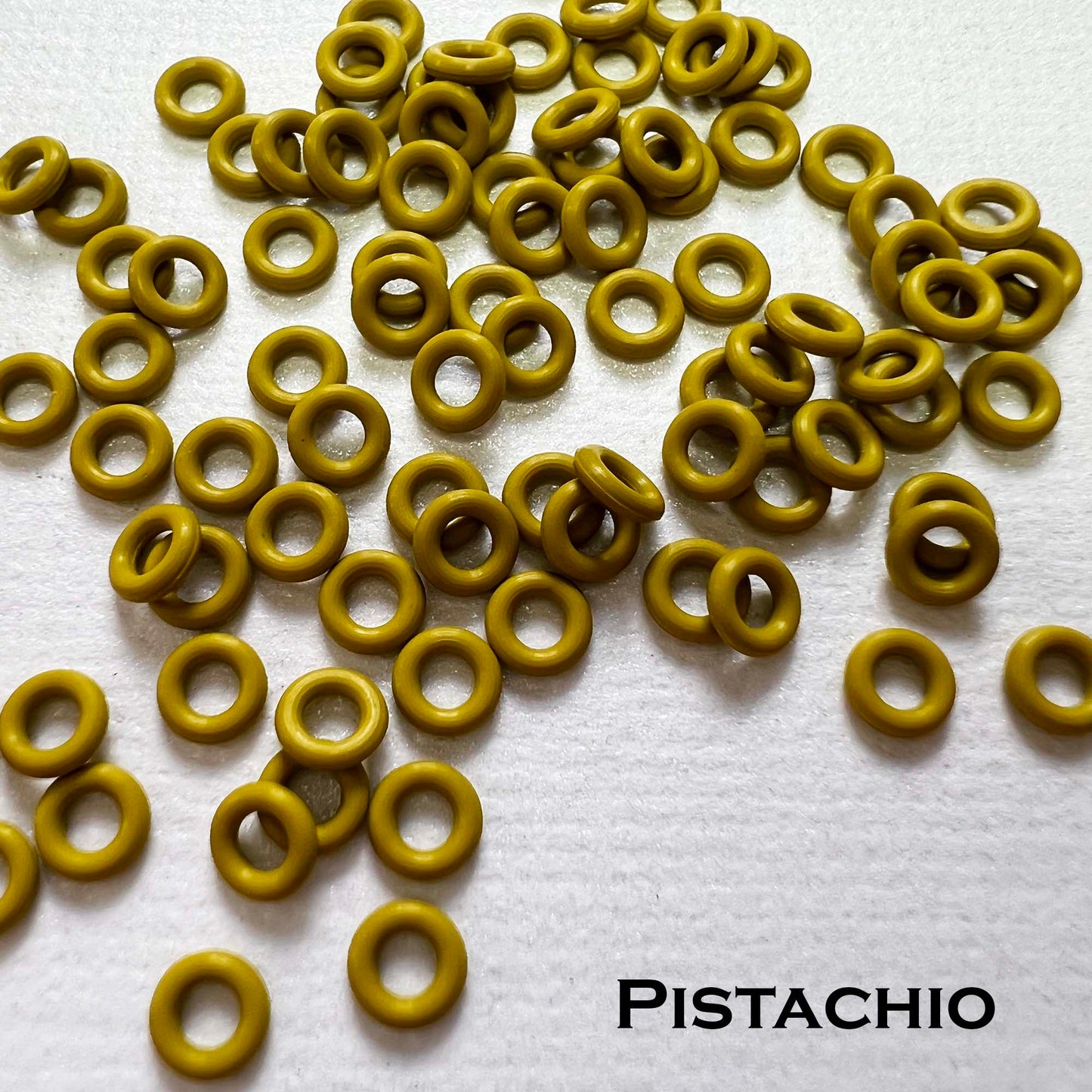 4mm Rubber O-Rings (ID: 2mm) - choose color