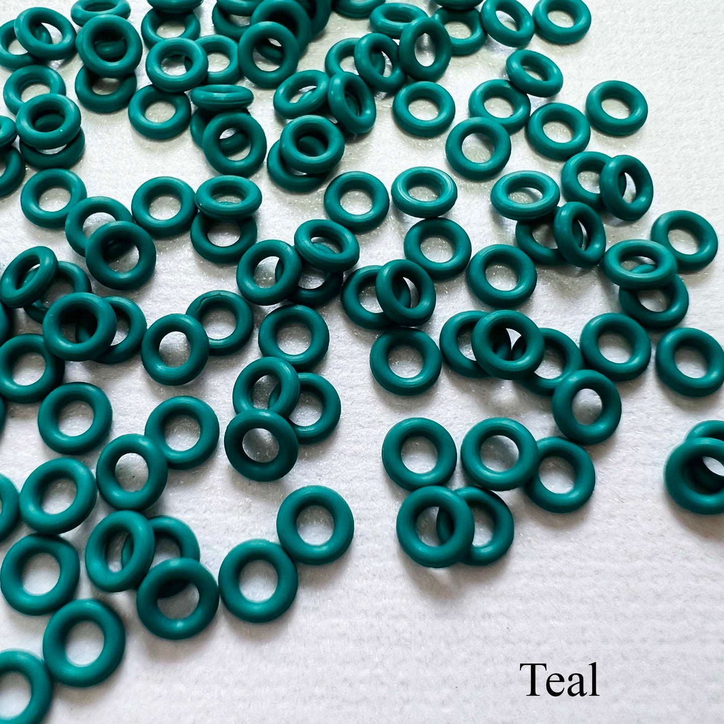 4mm Rubber O-Rings (ID: 2mm) - choose color