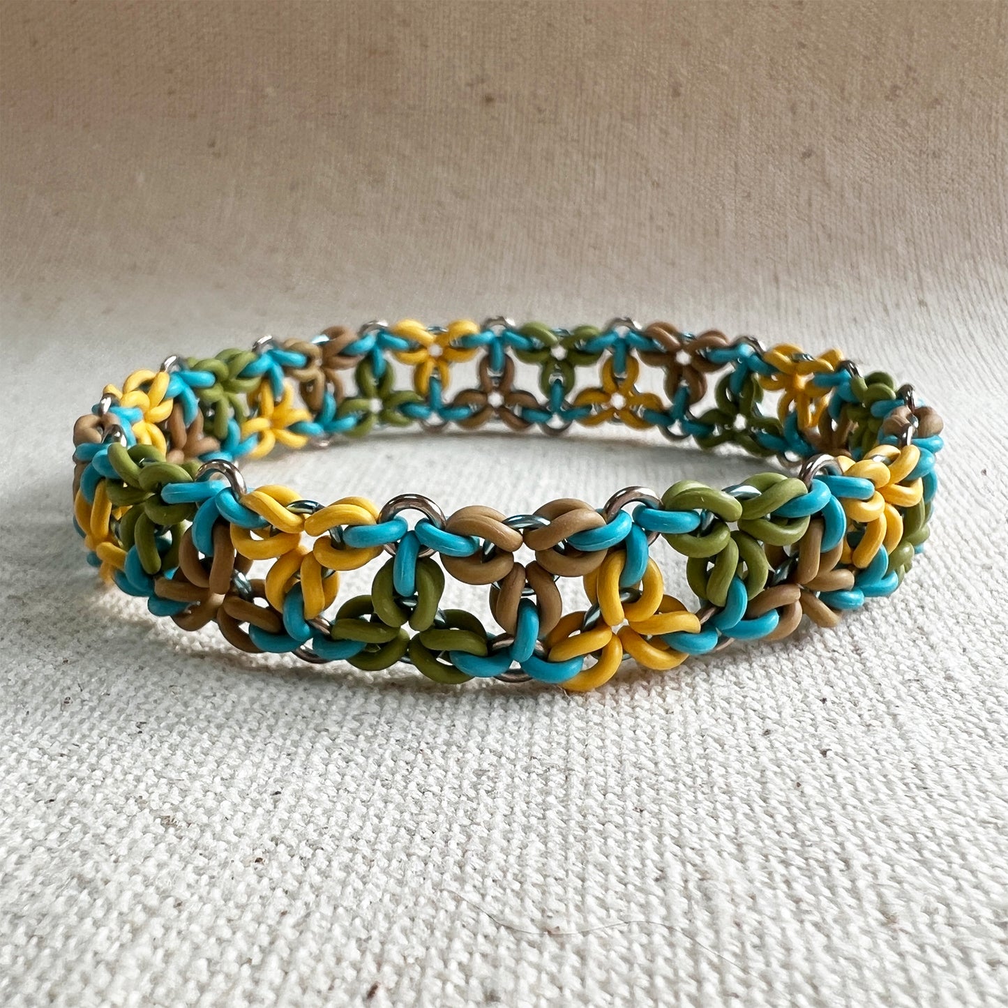 Tri Flower Micro Stretch Bracelet 7.4mm Kit with FREE Video Bamboo Colors fits 7 inch Wrist