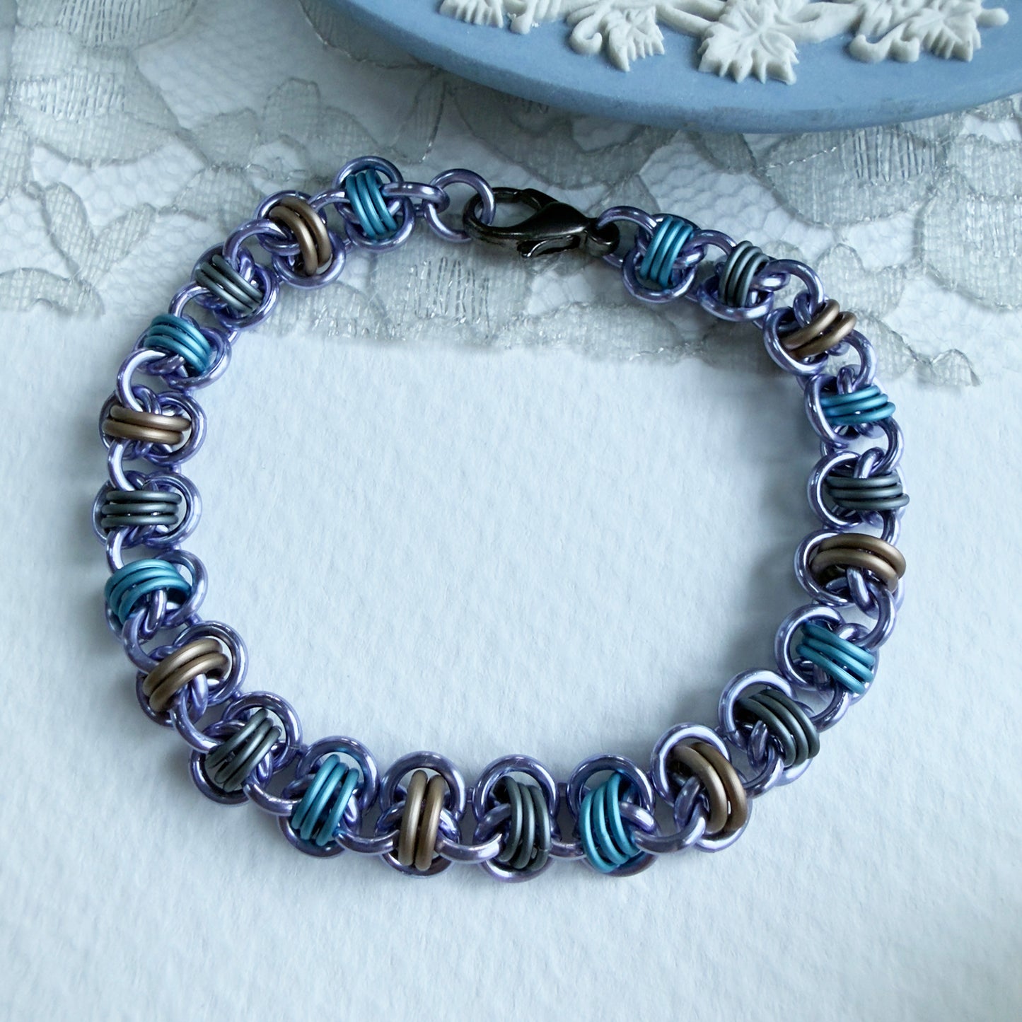 Barrel and Keg Weave Bracelet Kit with Free Video Class - Lavender with Matte Sky Blue, Champagne & Gunmetal