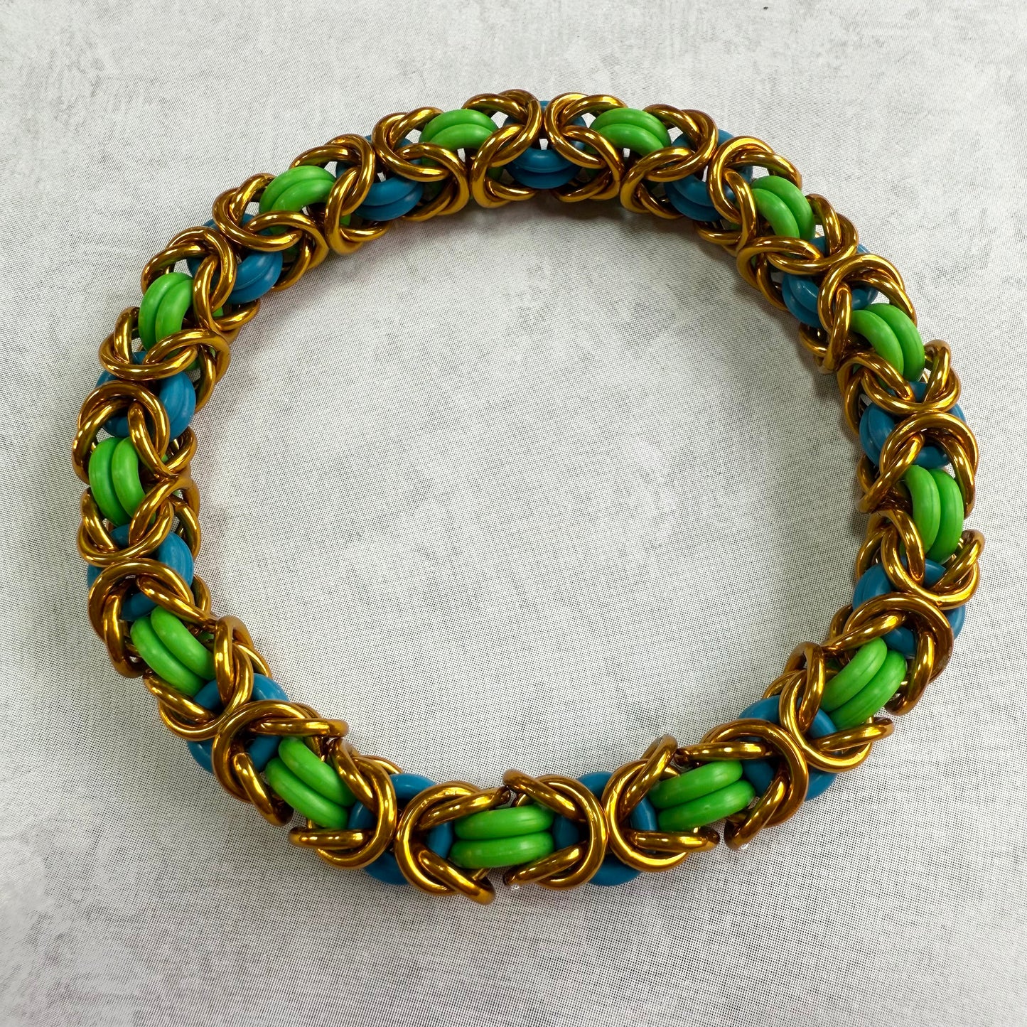 Byzantine Stretch Bracelet Kit with FREE video - 2 O-Ring Colors 1 Jump Ring Color (Kit on Demand)