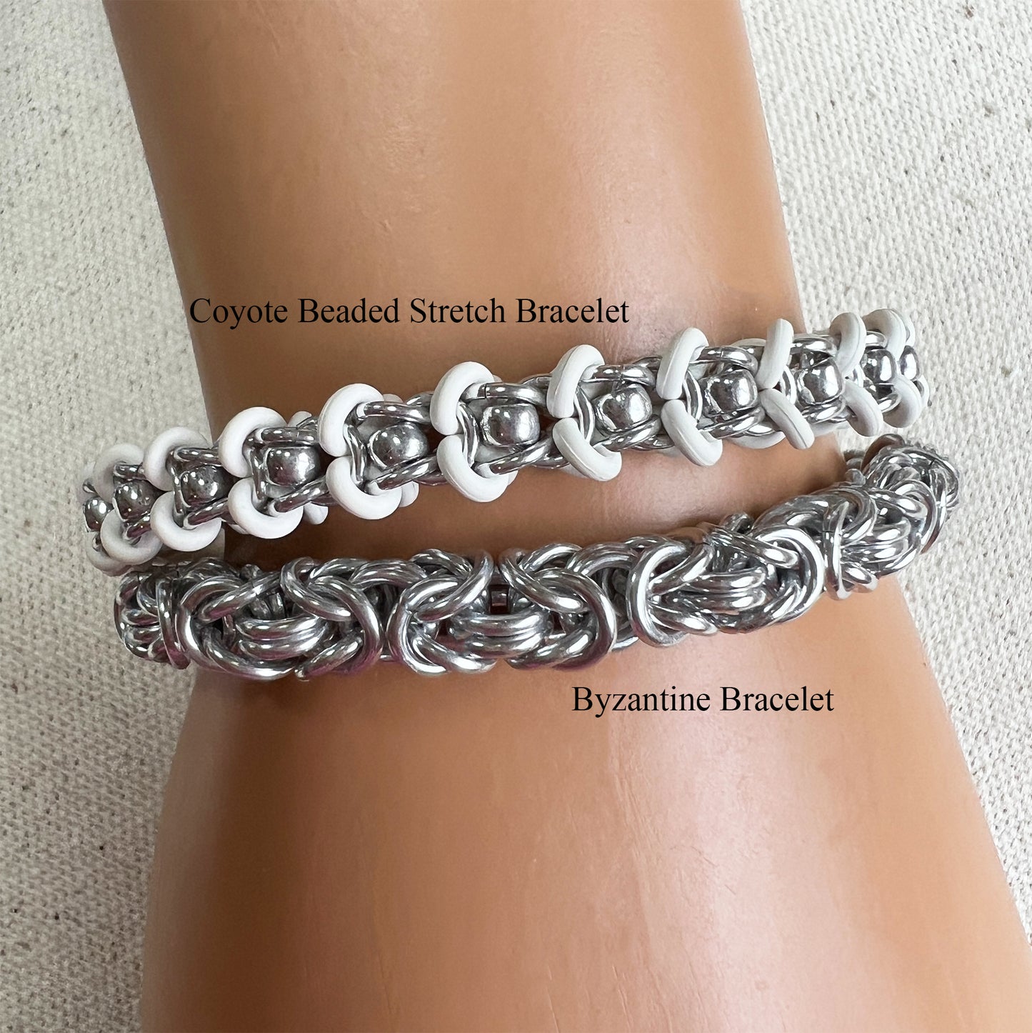 Coyote Beaded Stretch Bracelet Kit with Video Class - White and Silver