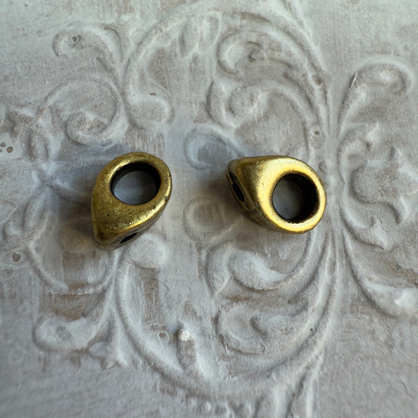 Cymbal Kolympos Metal Components - Jewelry Ends - choose color