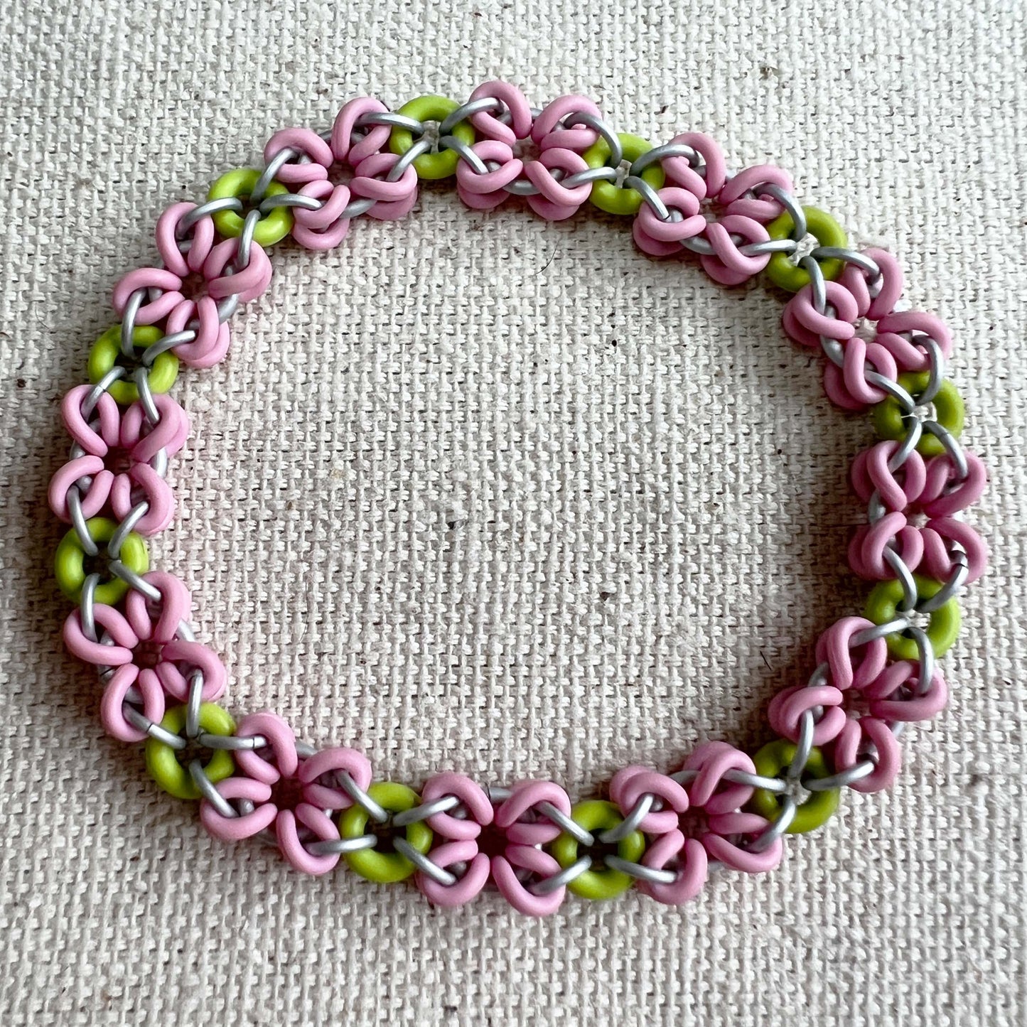 Dimensional Flower Stretch Bracelet kit with FREE video - Cupcake Pink and Bright Kiwi
