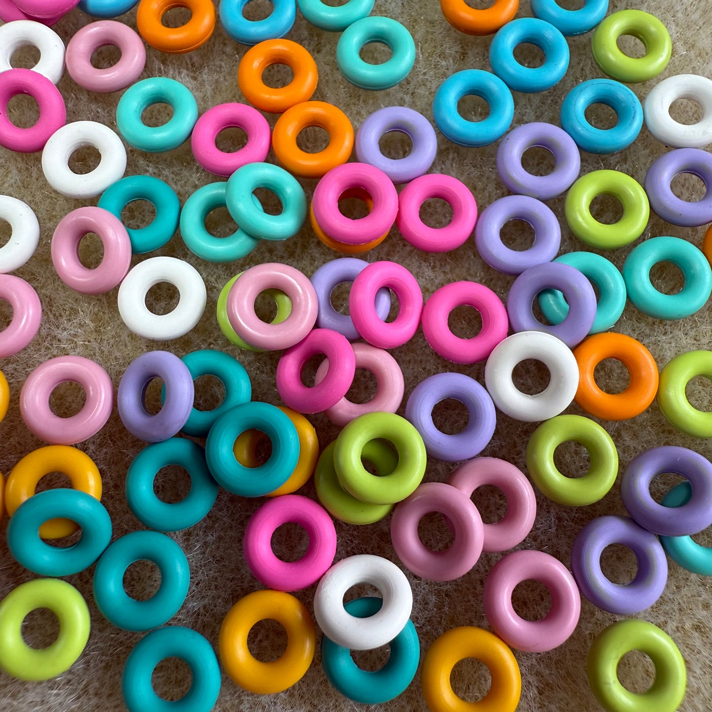 6mm EPDM Rubber O-Rings Hand Picked Assortment (ID: 2.6mm) - Package of 100 - 10 of each color