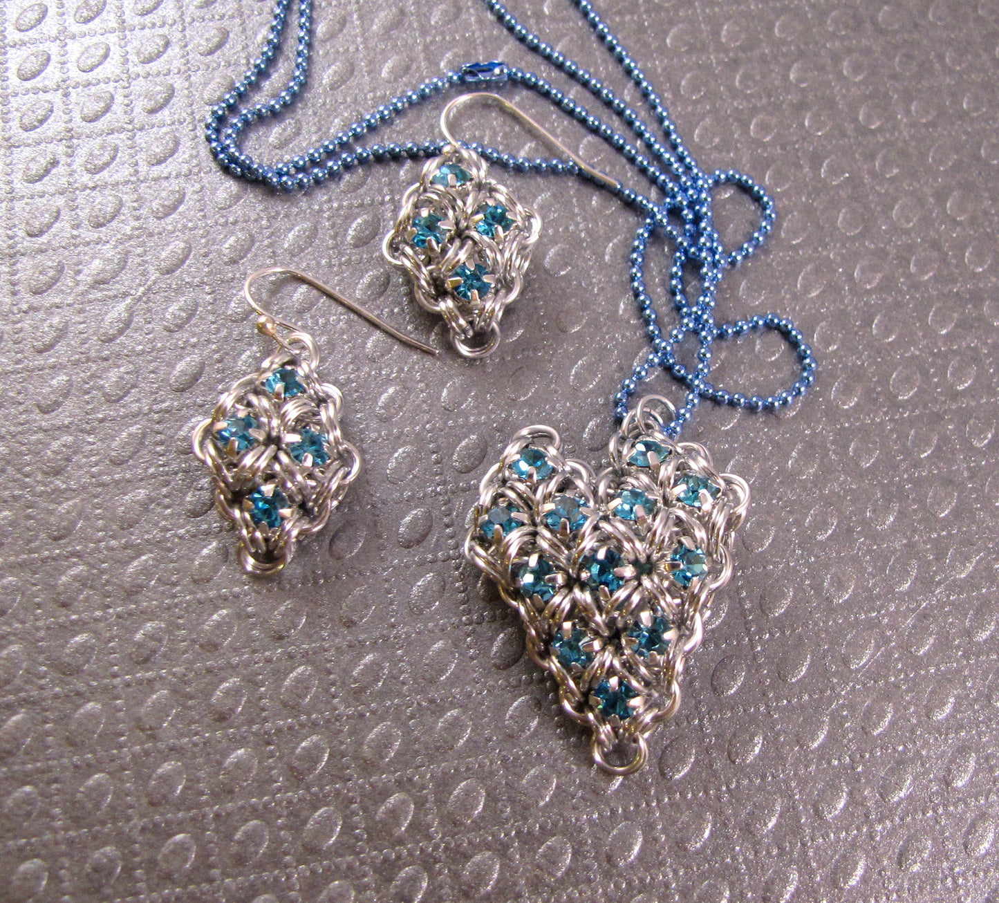 Rhinestone Heart 3D Pendant PDF Tutorial with Video Class