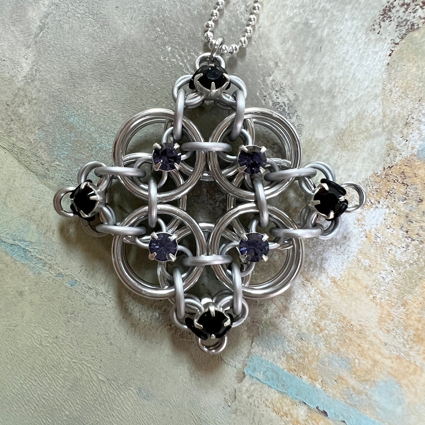 Helm Rhinestone Pendant Kit with Video Class - Silver Frost, Jet, Black and Tanzanite