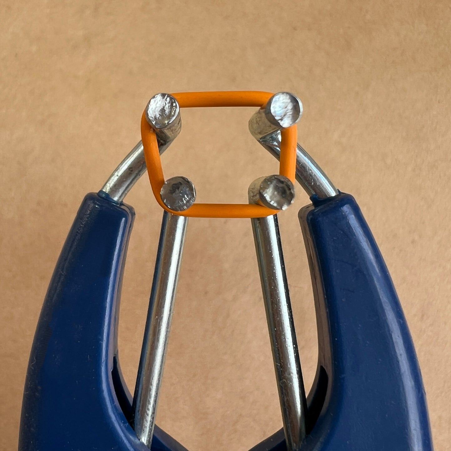 O-Ring Opening Tool - with 4 Prongs to open large sizes of O-Rings