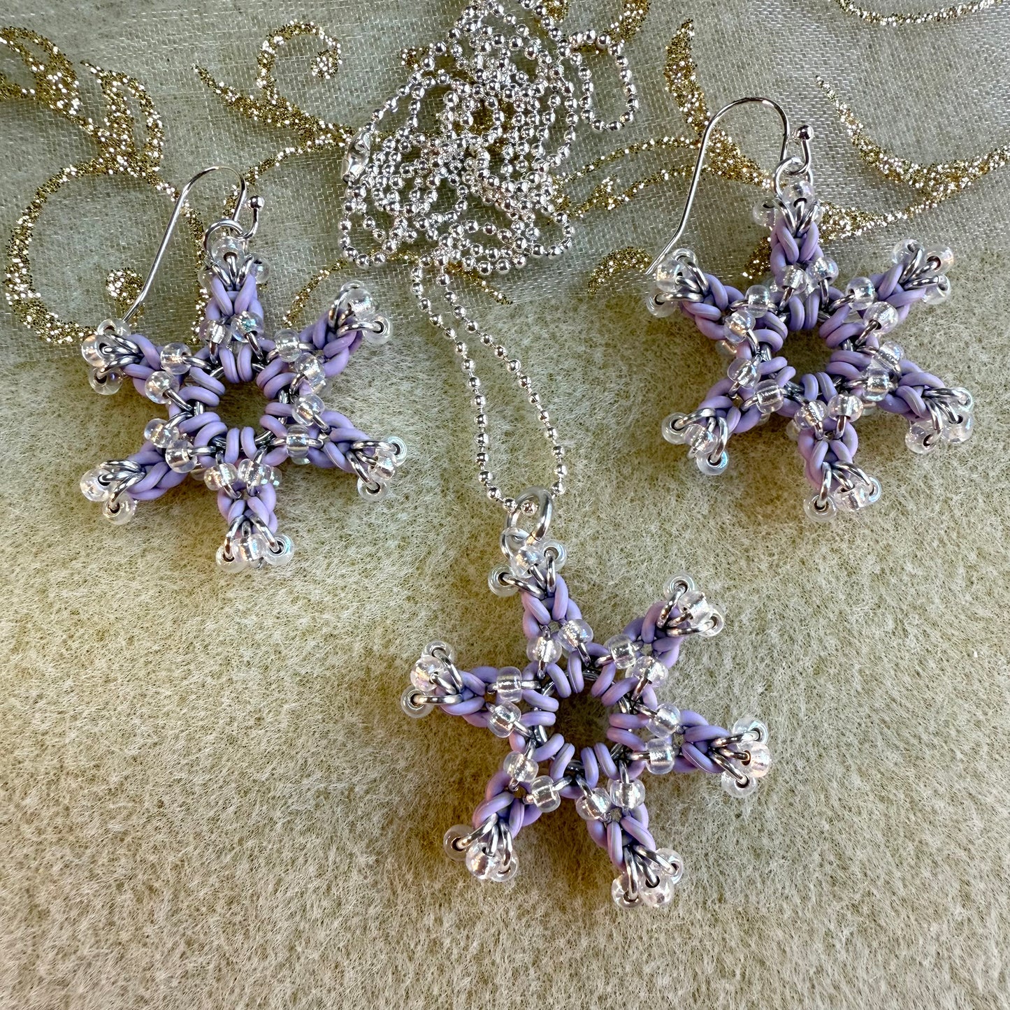 Reversible Beaded Star Kit with Video Class - Pastel Purple, Silver and SL Crystal AB