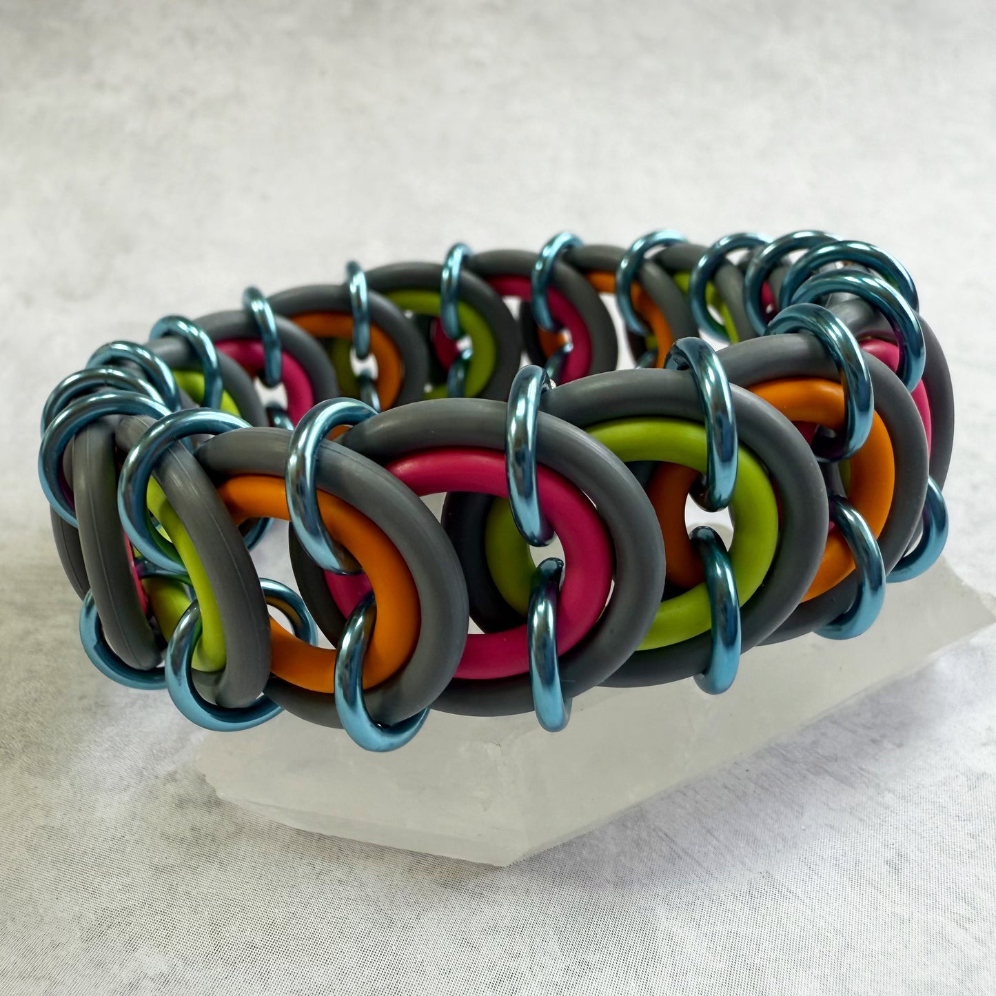 Vertebrae Stretch Bracelet Kit with Free Video Class - Charcoal, Bright Orange, Bright Kiwi, Neon Flamingo & Sky Blue