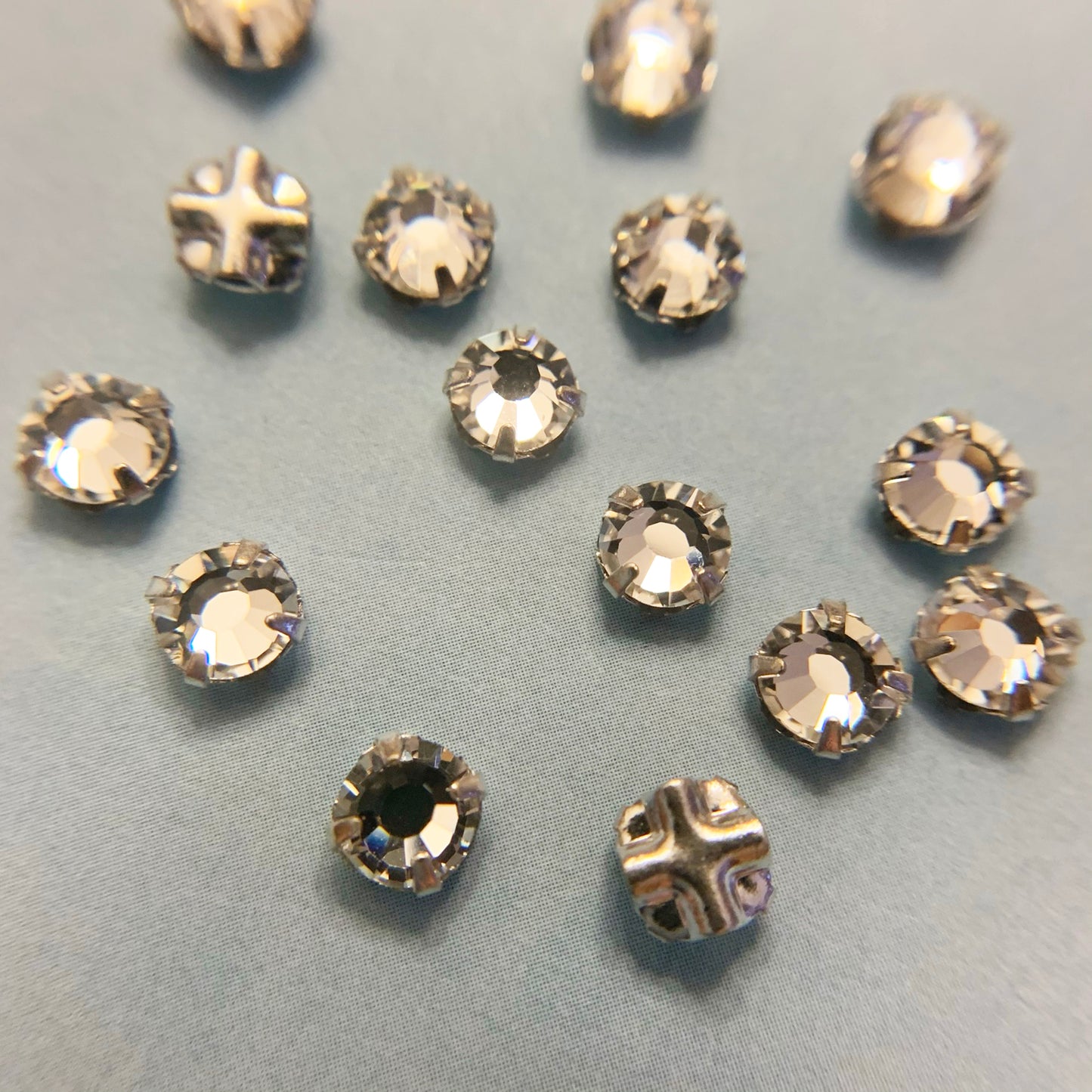 20SS Rose Montees Preciosa (4.6-4.8mm) - Rose Montee