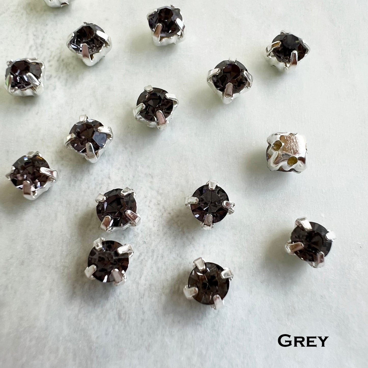 Glass Chaton Montee 16ss (3.8-4mm) - choose color & quantity