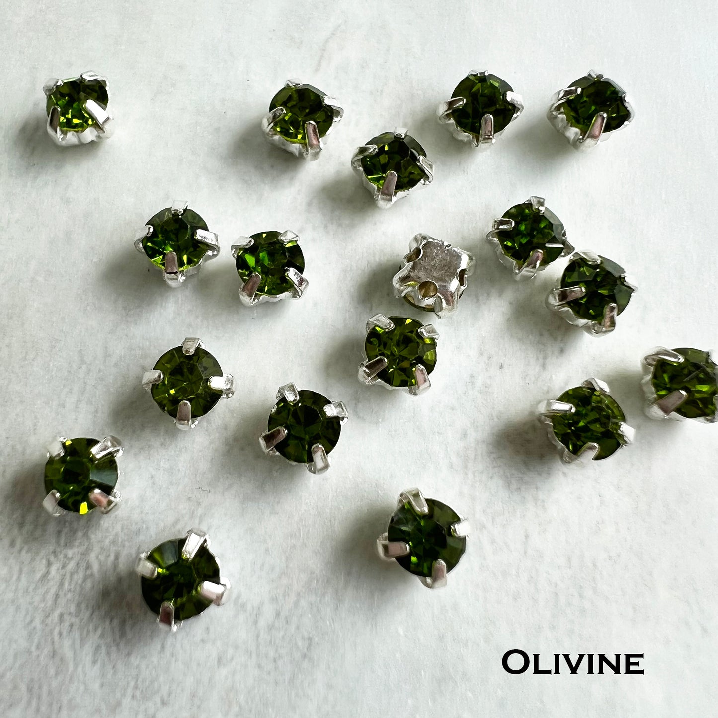 Glass Chaton Montee 16ss (3.8-4mm) - choose color & quantity