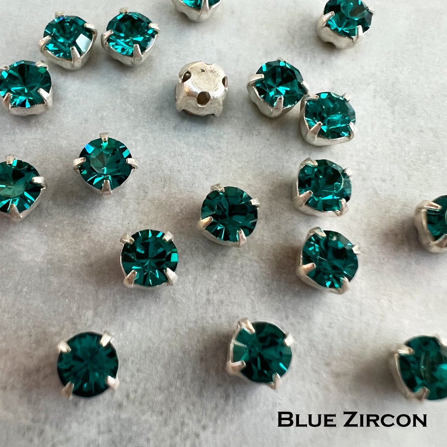 Preciosa Chaton Montees 16ss (3.8-4mm) - choose color & quantity