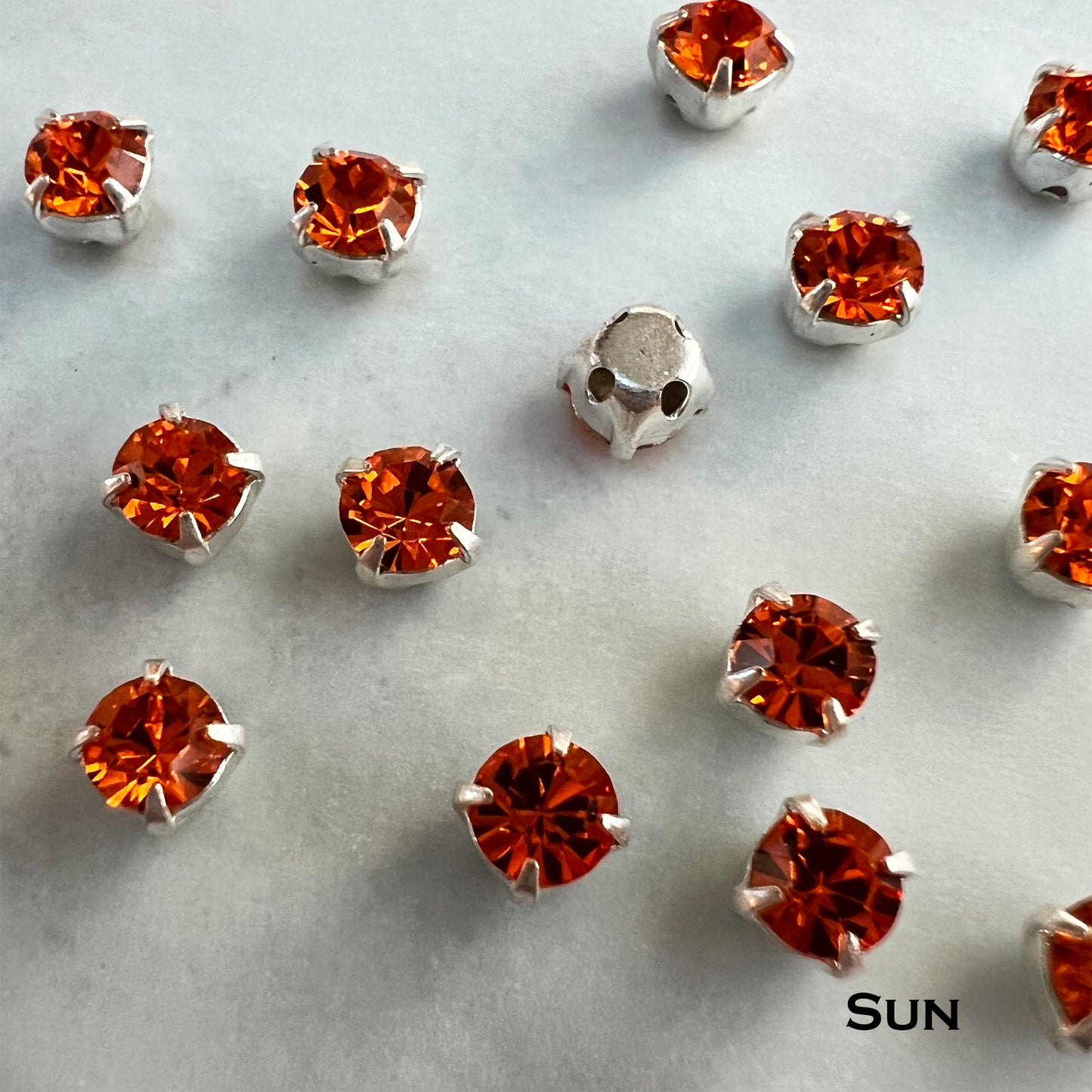 Preciosa Chaton Montees 16ss (3.8-4mm) - choose color & quantity