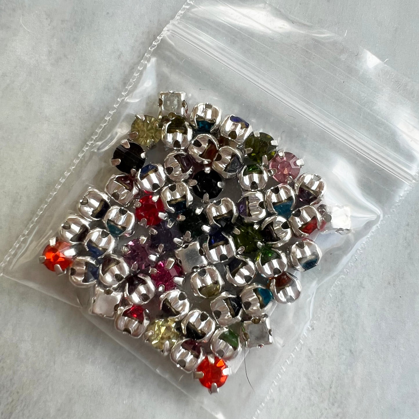 Glass Chaton Montee 16ss (3.8-4mm) - choose color & quantity