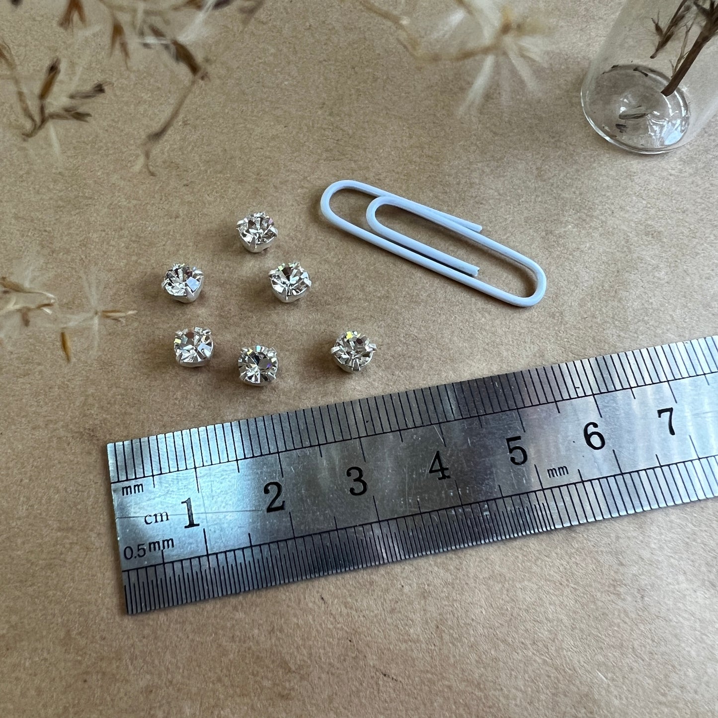 Preciosa Chaton Montees 20ss (4.6-4.8mm) - choose color and quantity