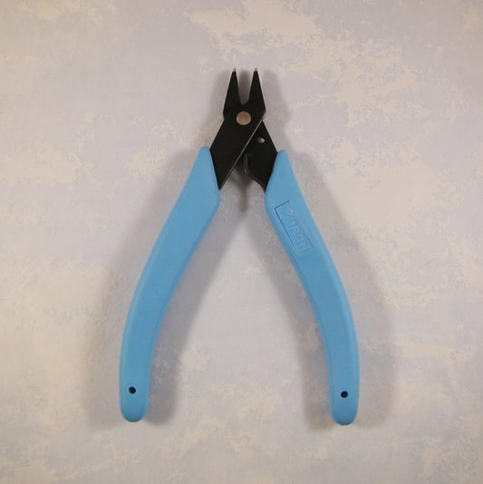 Xuron Chisel Nose Pliers (487)