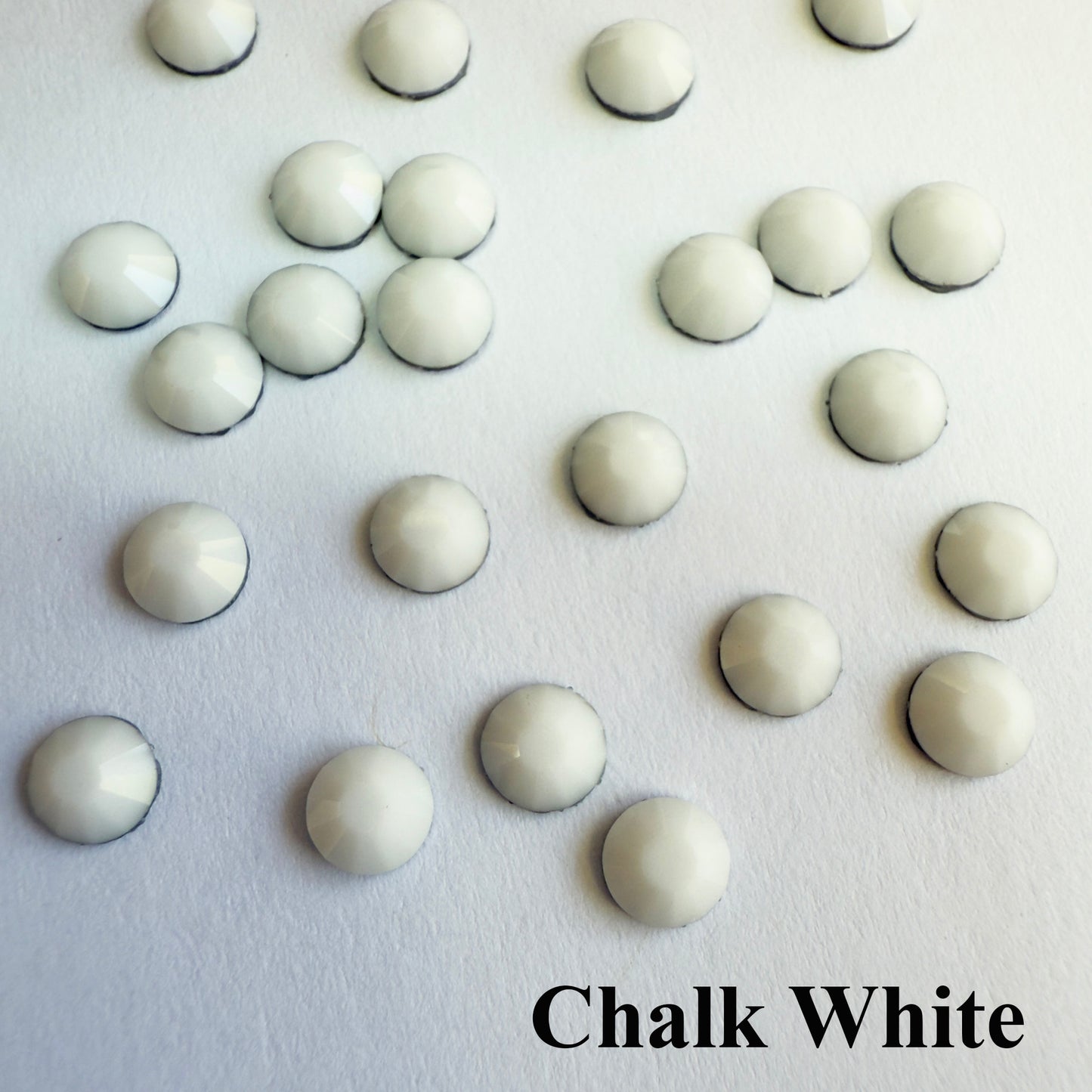 Set your own Preciosa Rose Montees Non AB Colors 16ss (3.8-4mm) - Pkg of 25 settings + 25 flat back Preciosa Rhinestones