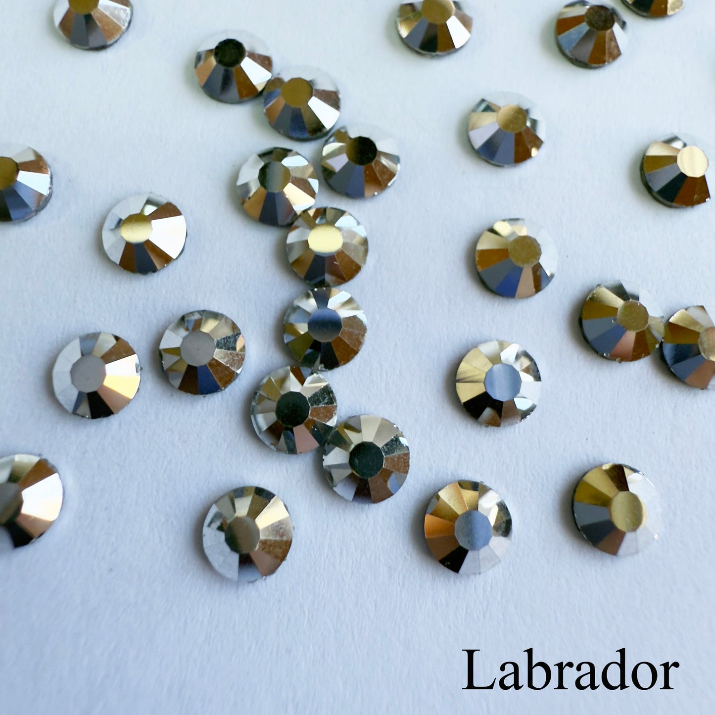 Set your own Preciosa Rose Montees Non AB Colors 16ss (3.8-4mm) - Pkg of 25 settings + 25 flat back Preciosa Rhinestones