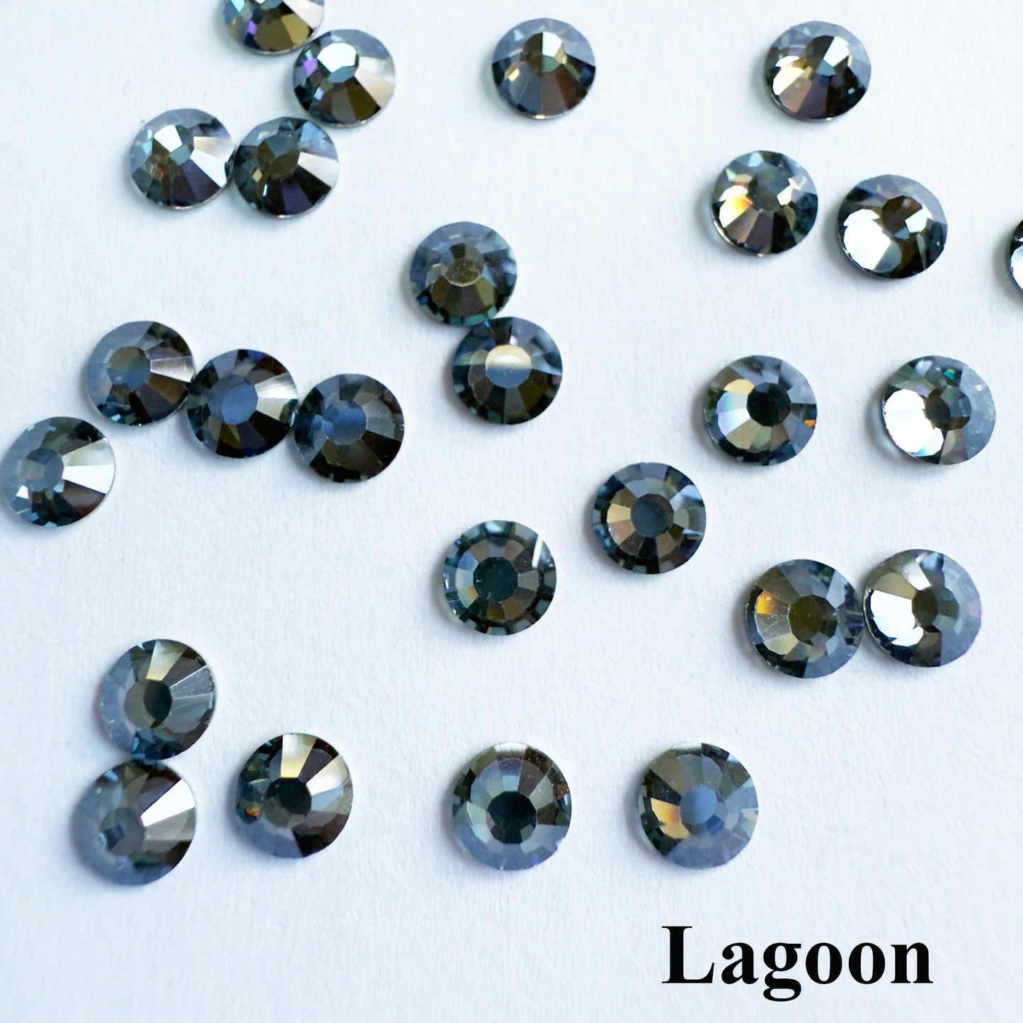 Set your own Preciosa Rose Montees Non AB Colors 16ss (3.8-4mm) - Pkg of 25 settings + 25 flat back Preciosa Rhinestones