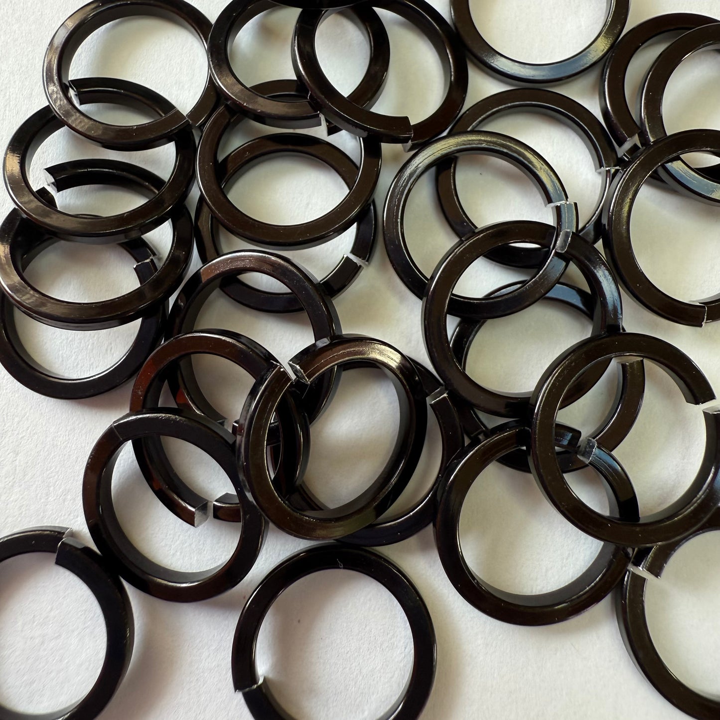 Square 16g 3/8" Jump Rings (SWG)