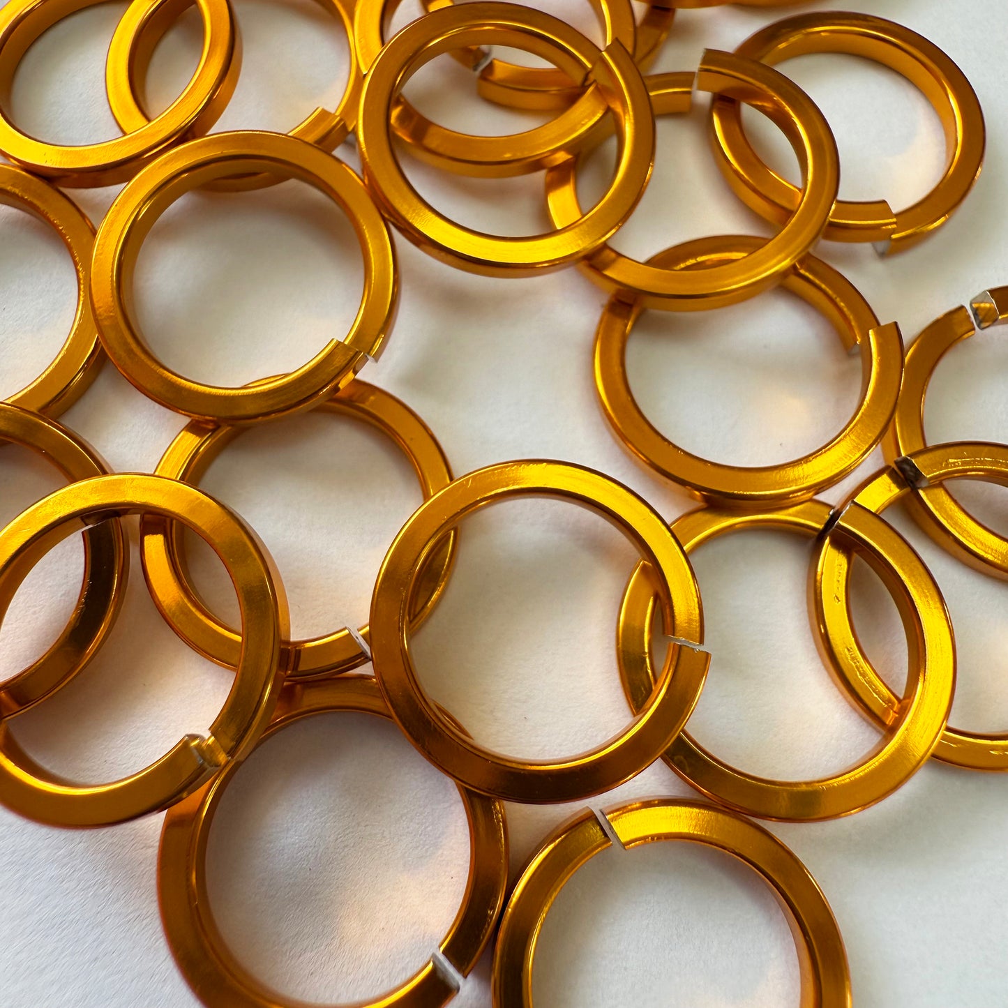Square 16g 3/8" Jump Rings (SWG)