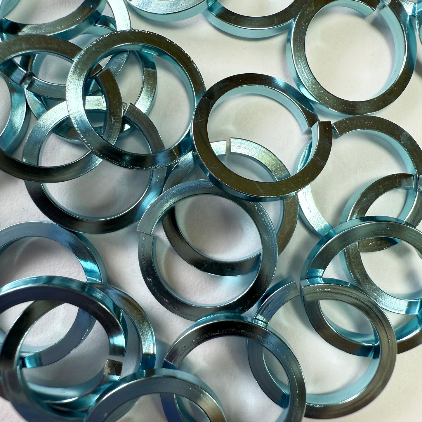 Square 16g 3/8" Jump Rings (SWG)