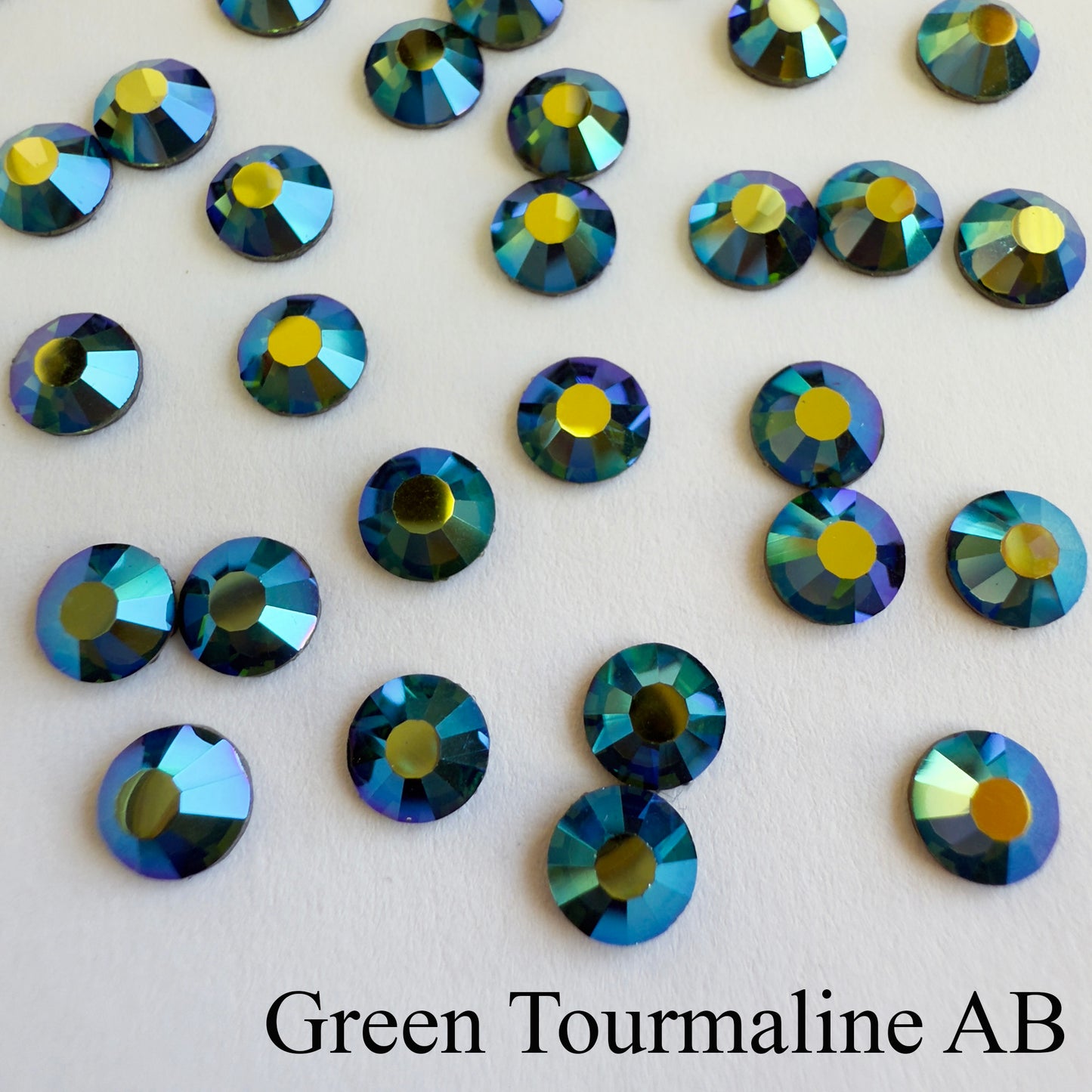 Set your own Preciosa Rose Montees 20ss (4.6-4.8mm) - Pkg of 25 settings & 25 flat back stones