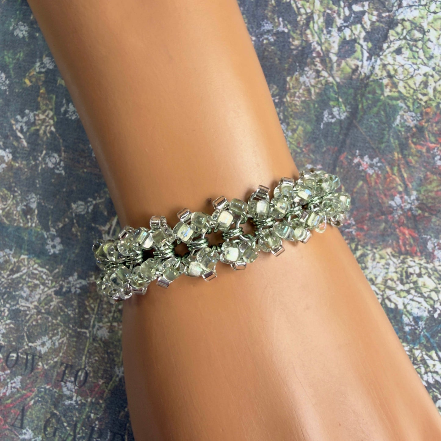 Side Locked Ruffle Bracelet Kit with Video Class - Silver & Sea Foam