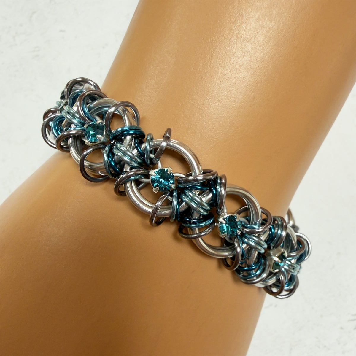 Solar Flare Rhinestone Bracelet Kit with Video Class - Blue Mix