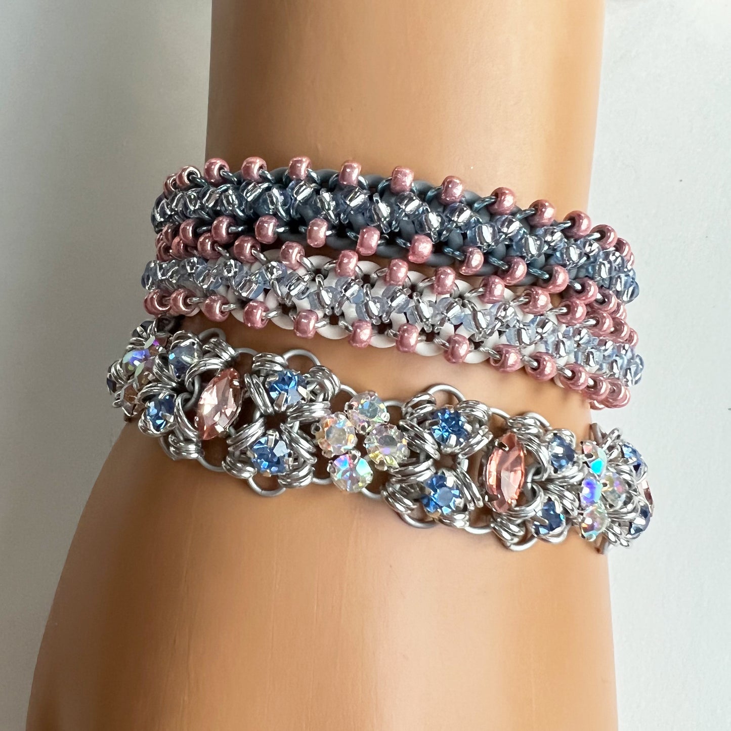 Zipper Bracelet Mini Kit with Video Class - White, Silver, Coral & Light Sapphire